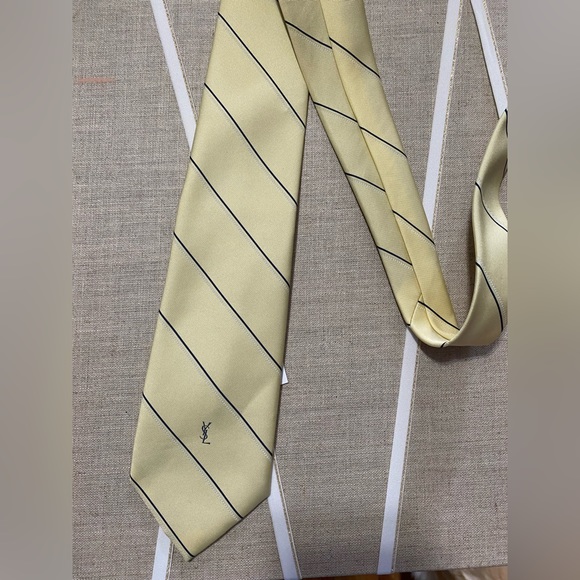 laurent benen tie price